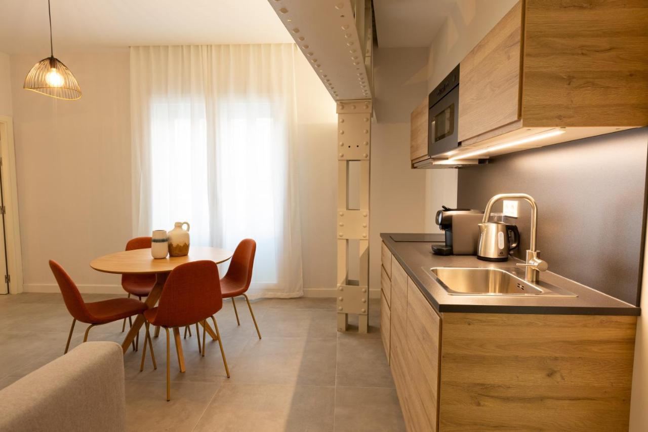Diana Suites 23 Malaga Bagian luar foto