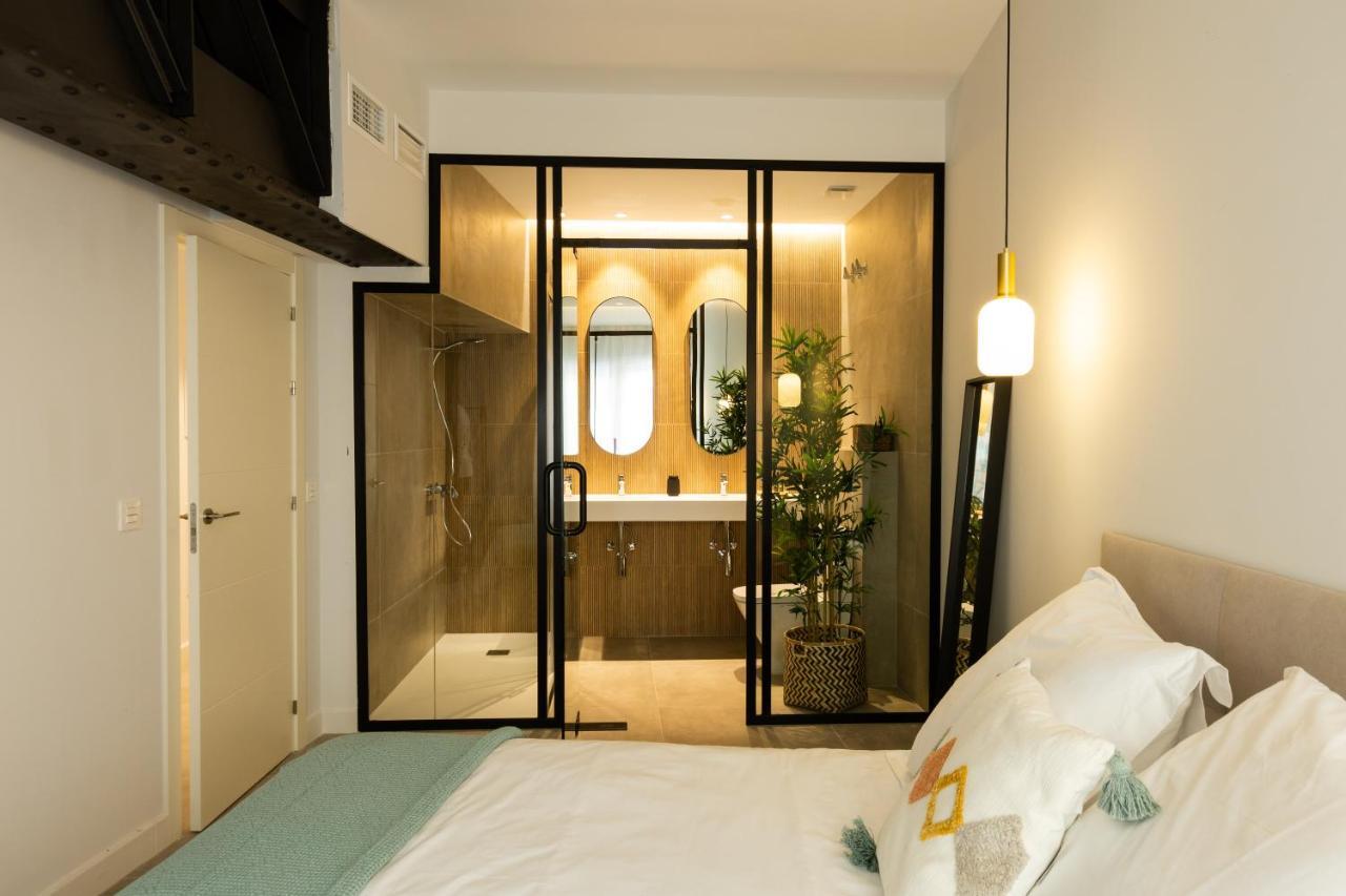 Diana Suites 23 Malaga Bagian luar foto
