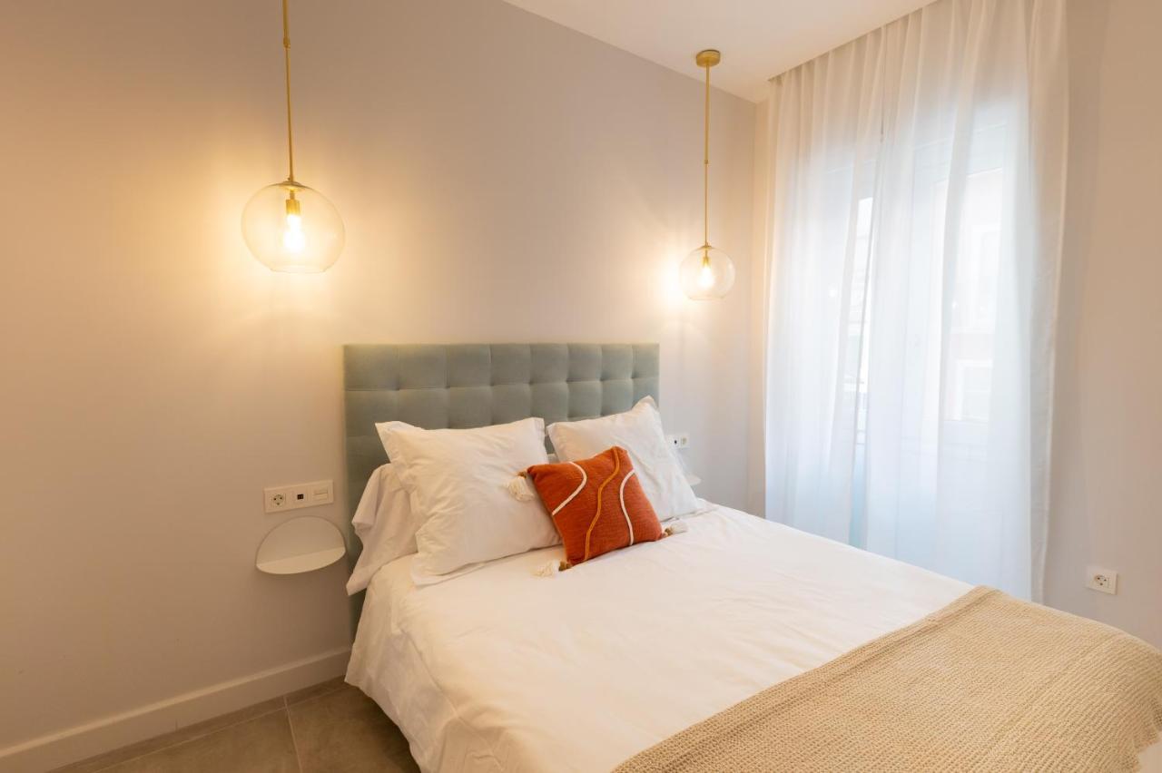 Diana Suites 23 Malaga Bagian luar foto
