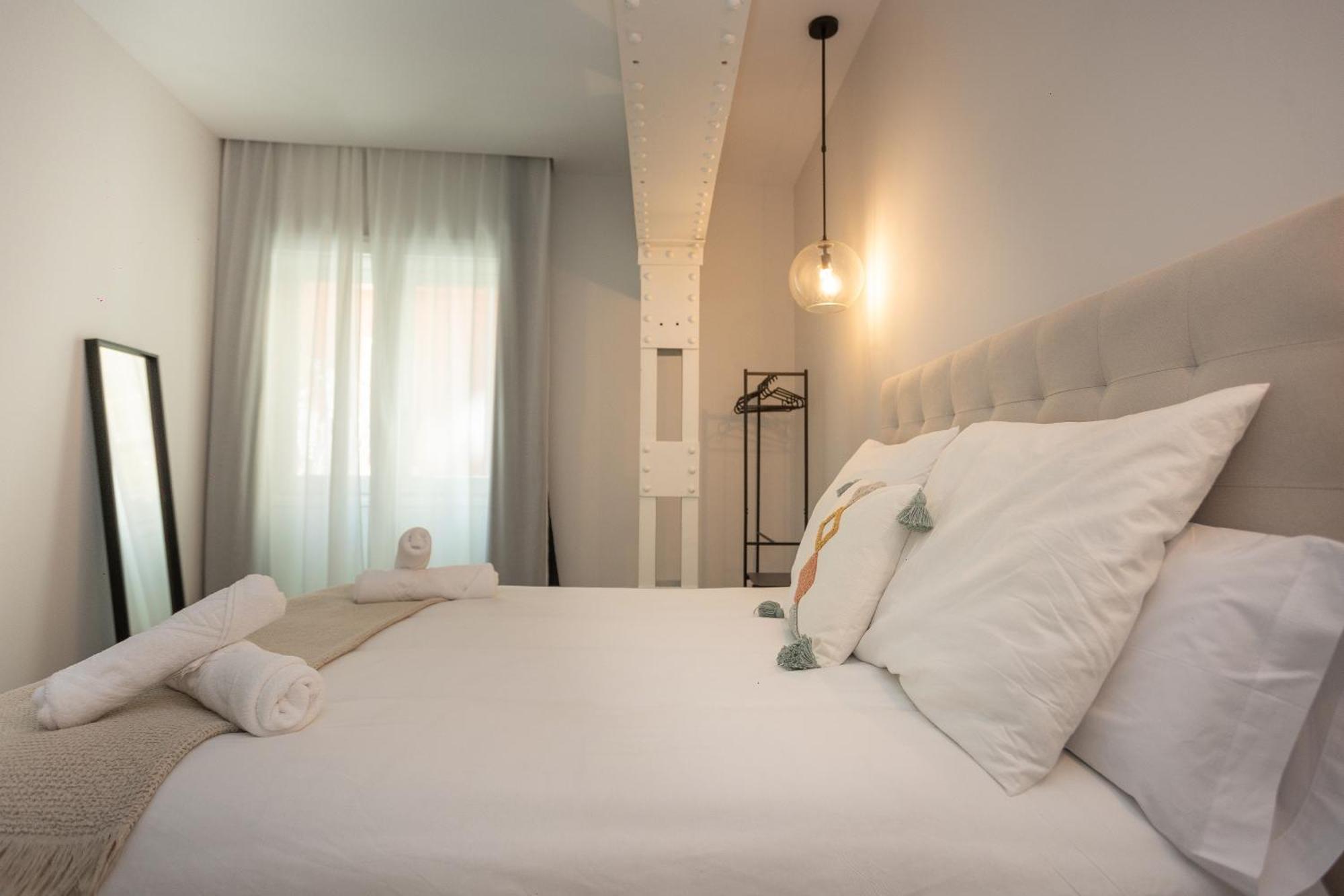 Diana Suites 23 Malaga Bagian luar foto
